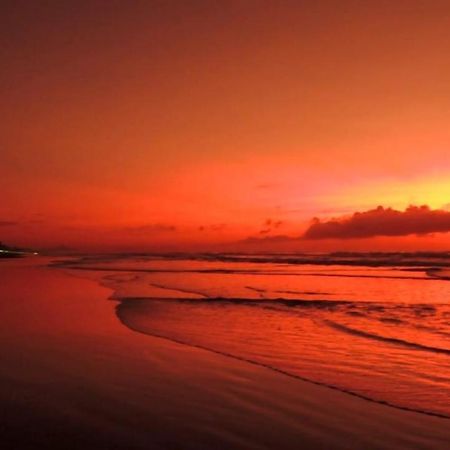 Apartamento Temporada Pe Na Areia Mongaguá Buitenkant foto